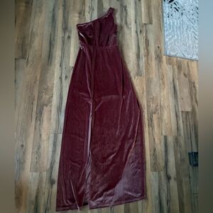 Elegant mauve Velvet Gown